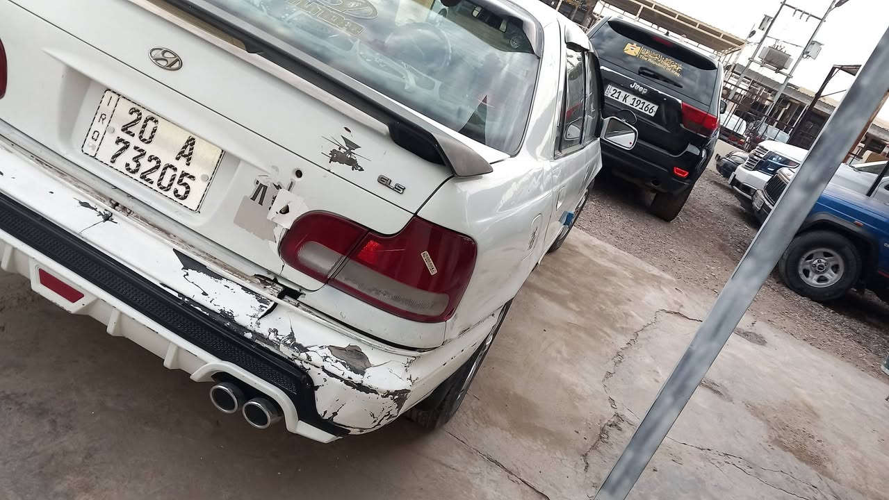 سيارة مال جنطة وجاهزة للاستخ
​🚗 للبيع: هيونداي إلنترا (بطة) - ملكة الاقتصاد والعملي
​سيارة مال جنطة وجاهزة للاستخدام، نظيفة وما ناقصها شي!
​النوع: هيونداي إلنترا (Hyundai Elantra).
​الموديل: جيل التسعينيات المعروف بمتانته.
​الرقم: رقم سليمانية (20 A).
​الحالة العامة:
​المحرك: مشاء الله، المحرك نظيف وجاهز (مثل ما واضح بالصور) وصوته ناعم.
​الكير: كير ممتاز وما بيه أي مشاكل.
​الصدر: الصدر مجدد ونظيف، السيارة تمشي بثبات.
​التبريد: شغال وثلج، والتدفئة هم ممتازة.
​🛠️ المواصفات والإضافات:
​معدلة تعديل خارجي (سبويلر خلفي ودعامية خلفية رياضية مع دبل صالنصة).
​داخلية نظيفة ومريحة.
​سيارة اقتصادية جداً بصرف البنزين وعملية للمشاوير اليومية.
​تايرات بحالة جيدة جداً.
​السعر: ( 33ورقة ) وبيه مجال بسيط للطيبين❗️
المكان: (ديالى ، الغالبية ، مجاور محطة وقود اشنونا الاهلية ، معرض الواثق).
​للاستفسار والاتصال:
📞 (***********)
