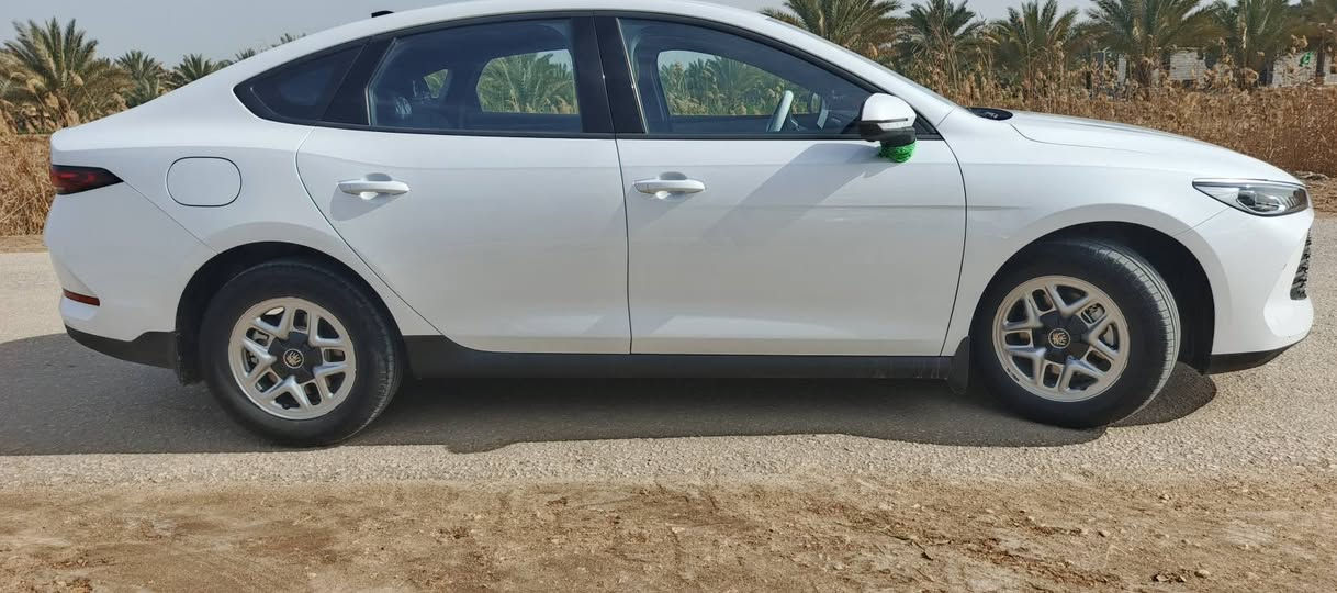 BYD جن بلاص 2025
رقم بابل الجديد كامله

تحويل ثاني يوم

السياره  بدون اي ملاحضه

🔰 المواصفات

انتبه السياره : هايبرد & بانزين & كهرباء يعني التفويله الوحده بانزين تمشيك 2100 كيلو

سعه التانكي 65لتر 

حساسات 360

حجم المحرك 1.5

ماشيه 4 الف 

شاشه 

هند بريك كهرباء

دشبول شاشه ديجيتال

اوتو هولد

مفتاح التشغيل بصمه

تشغيل عن بعد تحكمات مقود

منفذ طاقه

منافذ شحن

ستيرن رياضي جلد حياكه

دخول ذكي

3 وضعيات قيادة

اشاير بل مري

تتسع المقصورة ل 5 ركاب

المقاعد جلد رياضي

لد امامي LED

‏LED بك لايت

قطعتين تبريد 

مثبت سرعة

حجم الاطار 16

مانع تزحلق

شاحنه خلفية

البطاريه ليثيوم الاقوى والاطول عمرا في عالم الهايبرد

📍مكاني بابل سدة الهنديه

السعر ١٨٥٠٠ وبيه مجال

☎️ رقمي ‭***********
