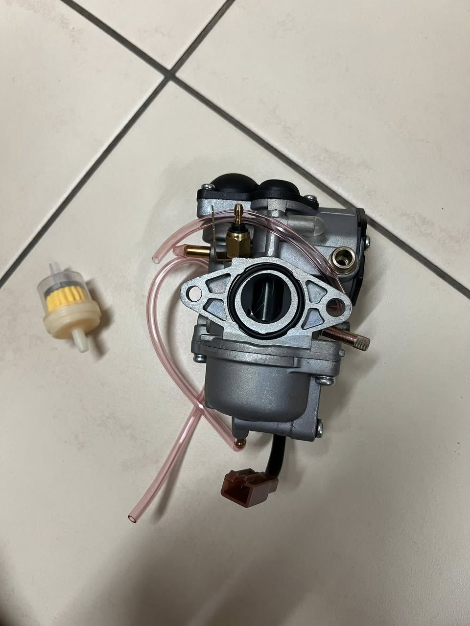 كابريتر خلي سعرك وبل عافيه


**إذا كنت صاحب هذا الإعلان وتريد حذفه لأي سبب، رجاءا أرسل رسالة إلى الدعم الفني**