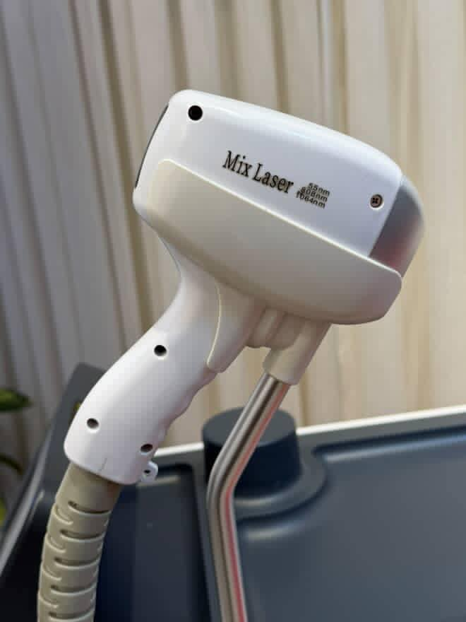 السلام عليكم عندي اجهزه تجميل للبيع اجهزة الليز ب ٧ملايين الواحد
والسيكرت ب٣ملايين 
ومال التاتو والليزر الكاربوني مليون ونص 
للاستفسار خاص


**إذا كنت صاحب هذا الإعلان وتريد حذفه لأي سبب، رجاءا أرسل رسالة إلى الدعم الفني**