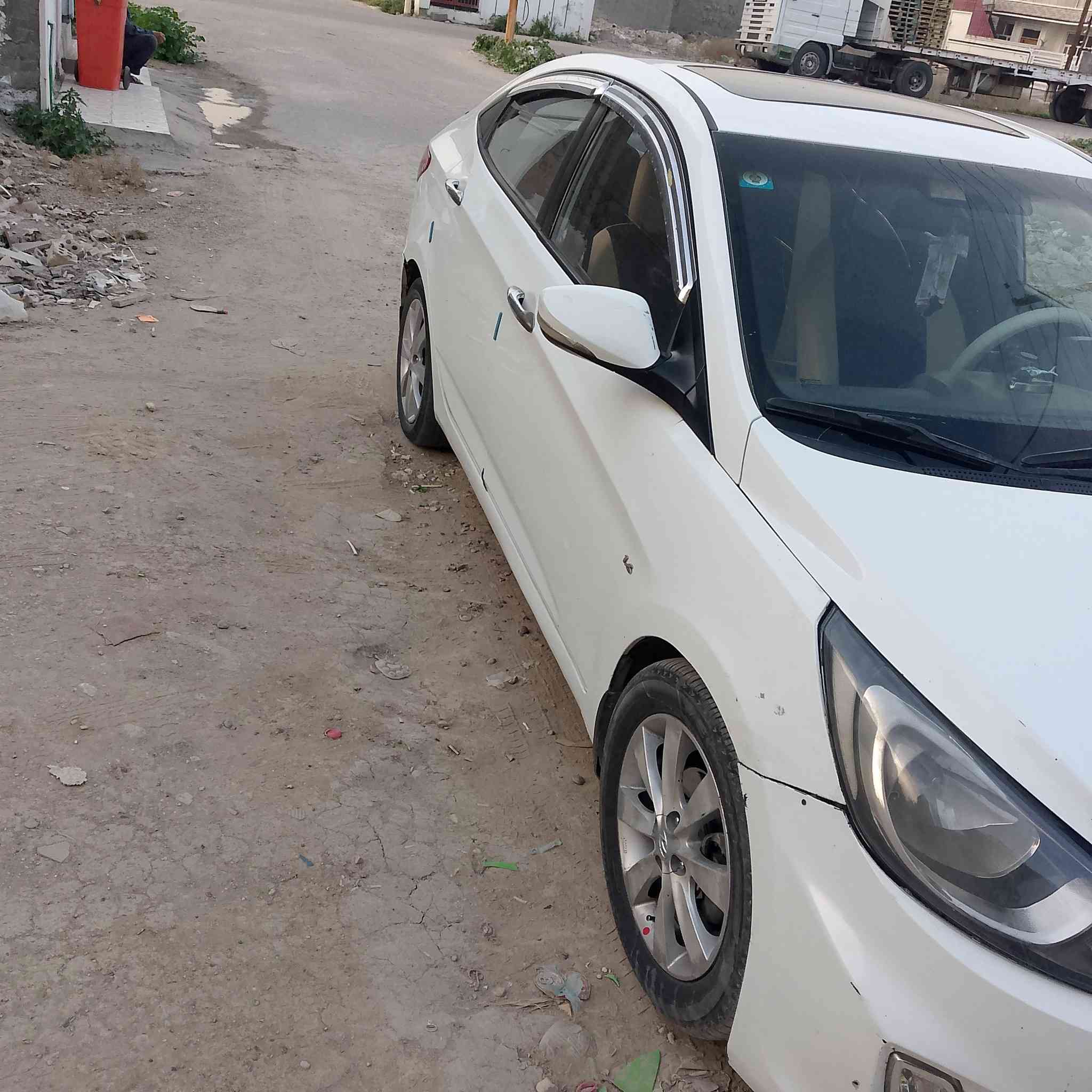 سلام عليكم اكسنت خليجي موديل 12 سياره فول مواصفات مكينه 1600دوش قطرتين كبر ومكينه حاويه بجيس بيها قبق جنطه تبديل نفس لون بدون اي ضرر وليها جاملغ امامي صبغ بدون اي ضرر داخلي طخه دراجه ونصبغ سياره مدوشمه كامله مكمله كبل لشارع سعر 92 وبيها مجال مكاني بغداد الدوره ***********
