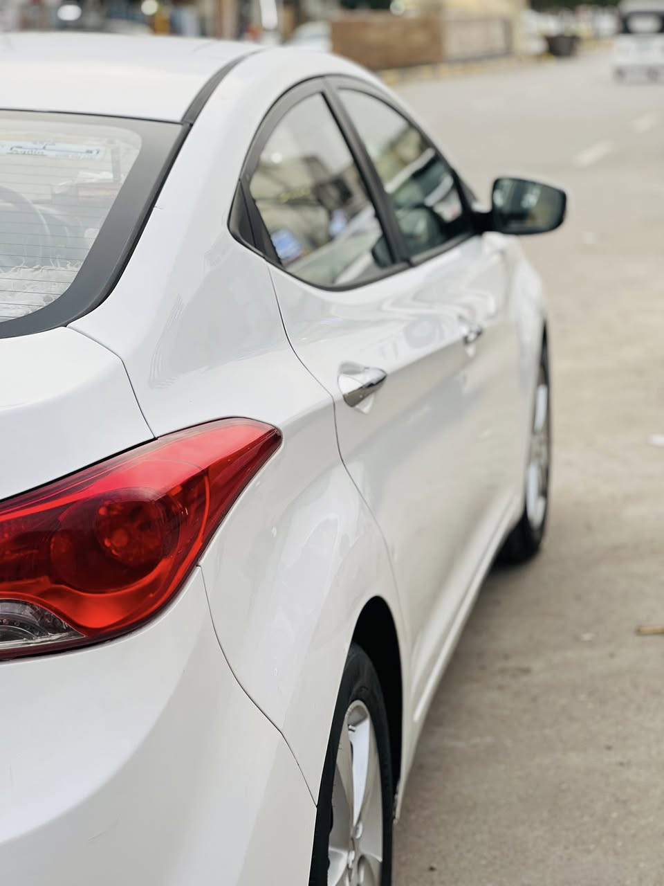 النترا ٢٠١٣ محرك ١٦٠٠ خليجي
نقص بس مشط ستيرن 
كل تفاصيلهه موجودة بالصوره وية السونار 
رقمهه اربيل باسمي 
السعر ١٠٨ مكاني بغداد الغزالية 
***********
