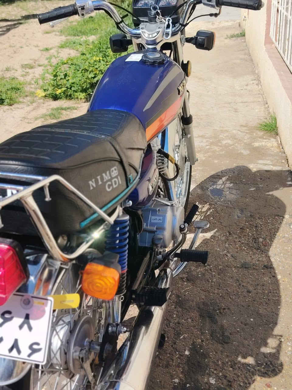 سلام عليكم دراجه البيع نامه امتياز 20024 مكان صويره حي العسكري السعر 7500 و بيهه مجال  وهاذه رقم تليفون ***********
