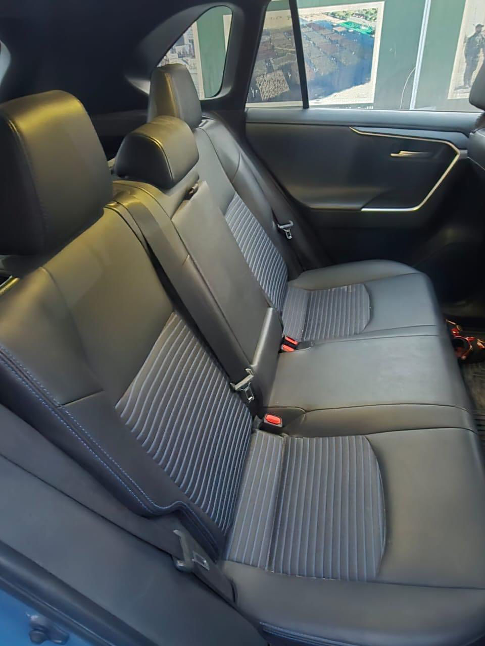 للبيع | Toyota RAV4 2023 XSE Hybrid 🚙
الموديل: 2023

ملاحظة : عليه ppf امريكي

الفئة: XSE هايبرد - فل كامل

اللون: بحري مميز

الممشى: 50,000 ميل

الايرباك : سليم 

الرقم: بغداد

الحالة: شاصي نظيف 100% والحمدلله

المواصفات:  

سقف أسود، جنوط 19، شاشة 10.5 إنش، نظام JBL، كراسي جلد، تدفئة كراسي، رادار، لاين كيب، نقطة عمياء، تشغيل عن بعد.

ملاحظة الحادث:  

صندوق + جاملغ أمامي صفحة السائق،

تم التصليح بشكل نظيف والشاصي سليم 100%

الصور موجودة قبل وبعد التصليح للمصداقية ..

السعر: 24,500$ وقابل للتفاوض البسيط   

السيارة نظيفة، اقتصادية بالصرف، مناسبة للاستخدام اليومي.

مكان السيارة : البلديات

للاستفسار / ***********
