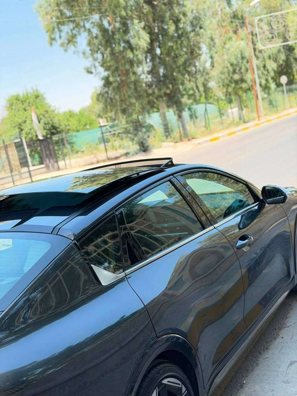 كيا كي 4 فول فول 
KİA k4 2025 GT Line فول فول 1/1
ضرر : بين الباب والجاملغ الخلفي يعني شويه من الباب وشويه من الحاملغ بدون ايرباك
سعر بلاش :180 ورقة و بيها مجال جدا بسيط 
سياره ماشييه زيرو : فقط 9 الف ميل 
محرك : 2000 دوش مرغوب 
پانوراما 
‏‎بصمة 
شاشه ديجتل متصل
‏‎تشغيل عن بعد 
‏‎بصمة ابواب وجنطه 
‏‎اشاير مري 
‏‎نقاط عمياء 
توقف ذاتي 
‏‎كشنات جلد داخل لونين 
‏‎تدفئة كشنات
‏‎تبريد كشنات
‏‎مود درايف رياضي 
‏‎شحن وايرلس 
‏‎سايد بريك اوتو 
‏‎كشنات كهرباء 
‏‎رادارات مع حساس اوتو ستوب تلقائي 
‏‎شاشه تبريد متصل لمس 
‏‎عدادات متغيره الوان وشكل ديجتل 
‏‎شاشه تدعم كار بلي 
‏‎قياده ذاتيه 
‏‎فول تحكم ستيرن 
‏‎تحديد مسار 
‏‎سستم سماعات هارمن 
سياره كاتى شرط ترقيم محافظات شماليه 
اتصال او واتساب : ‭***********
مكان السيارة الموصل
