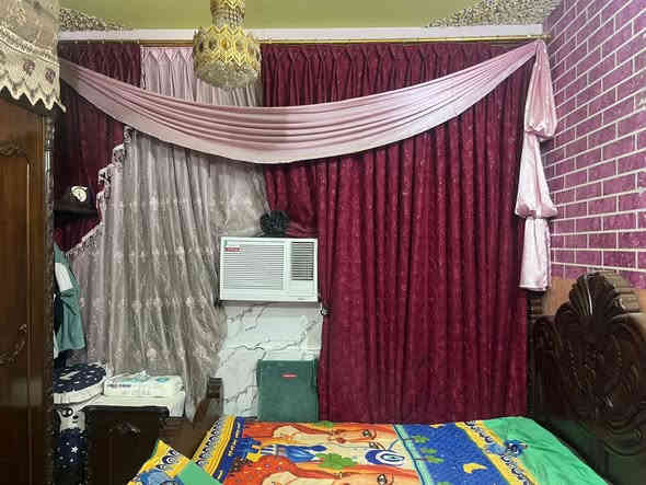 سلام عليكم من رخصه الادمن عدي غراض مستعمله للبيع غرفه اخشاب مع دوشك مع غراض منزليه البيع العنوان بغداد الامين الثانيه سكينه ***********السعر خاص ورقم
