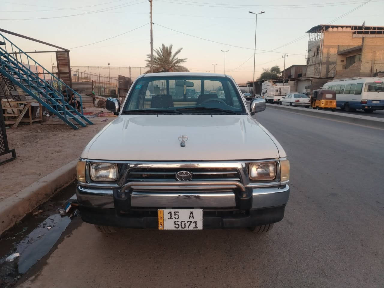 سلام عليكم (مكانه بغداد)
بيكم للبيع مديل 2001 كفاله عامه بلاد مال جناي

محرك وكير وشاصي حداديه كهربايات وتبريد تخم تايرات

رقمه (انبار)دولي ل30 السعر 90 وبيه مجال للشراي

اتصال  *********** سياره ماعايزه برغي

