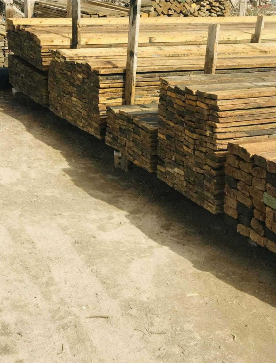 سقف بيتك أمان لعائلتك.. لا تخلي شغلك بيد الما يرحم! 🏠🏗️
أهلنا في النجف الأشرف.. أصحاب الدور قيد الإنشاء في (حي النداء، المهندسين، حي عدن، والمناطق الجديدة)..
معكم أبو مصطفى لنجارة قوالب صب السقوف. إذا كنت تبحث عن شغل يبيض الوجه وراحة بال، نحن بخدمتكم:
✅ قالب خشبي متكامل ونظيف: لضمان استواء السقف ومنع أي تعرجات.
✅ دقة متناهية بالميزان: نستخدم أدوات دقيقة لضمان هندسة السقف مية بالمية.
✅ التزام بالموعد: نشد ونفك بالوقت المتفق عليه، حتى ما نعطل صبتك.
✅ كادر مختص وخلوق: عمالنا أولاد حلال وشغلهم نظيف وسريع.
نستلم كافة المساحات والخرائط المعقدة
📍 مكاننا: النجف الأشرف - ونصل لكافة الأقضية والنواحي.
📞 للحجز والاستفسار (عبر مراسلة الصفحة او اتصال): [***********]
