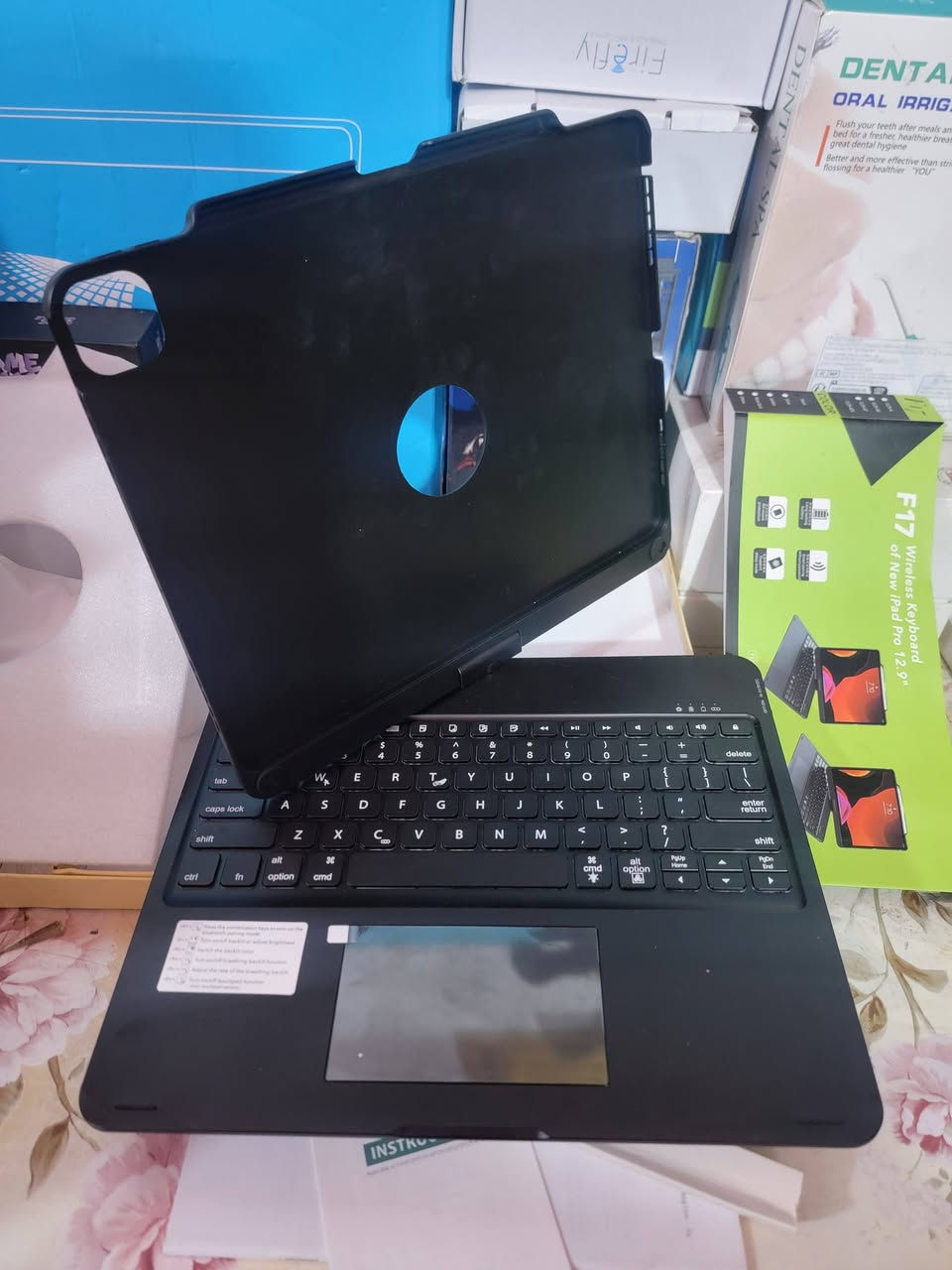 لوحة مفاتيح لاسلكية كيبورد جديد غير مستعمل لجهاز آيباد برو مقاس 12.9 بوصة
السعر 7


**إذا كنت صاحب هذا الإعلان وتريد حذفه لأي سبب، رجاءا أرسل رسالة إلى الدعم الفني**