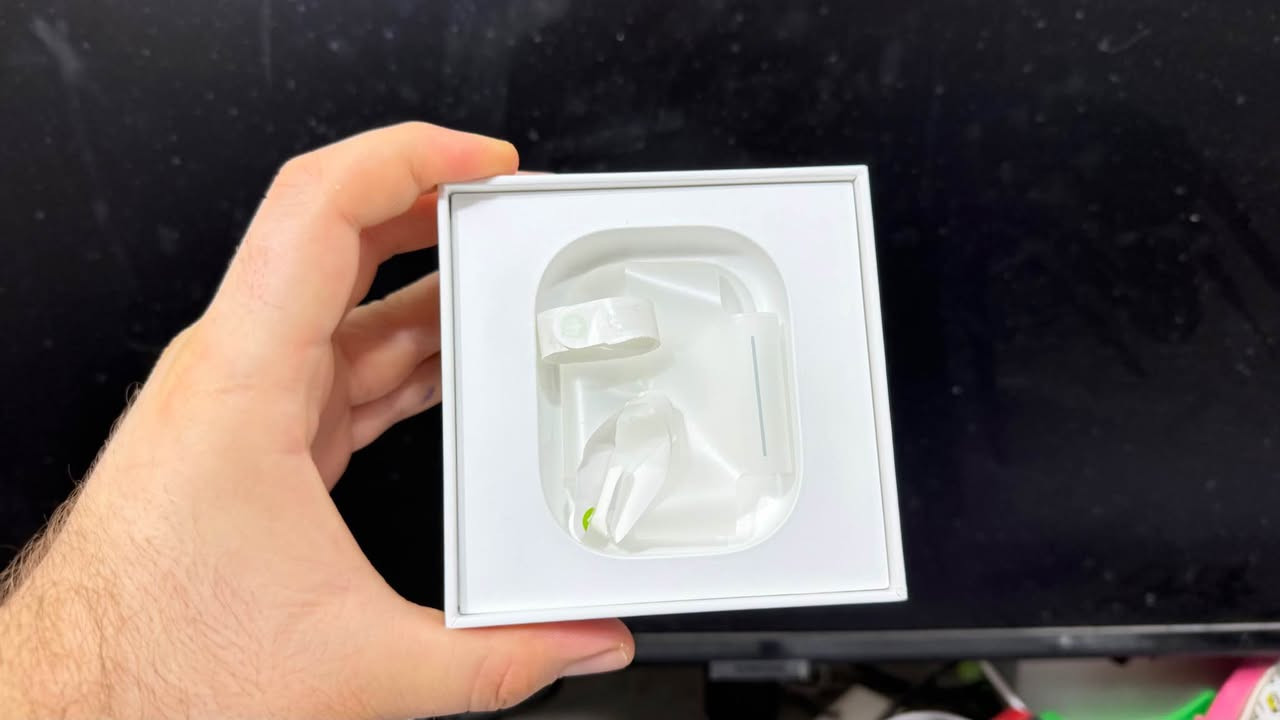 Apple airpods pro 2 type c تك ايسر و حافظة وعلية وملحقات جديدة غير مستخدمه 
السعر 110 الف دينار عراقي 
متوفر توصيل لجميع المحافظات بغداد, العراق


**إذا كنت صاحب هذا الإعلان وتريد حذفه لأي سبب، رجاءا أرسل رسالة إلى الدعم الفني**