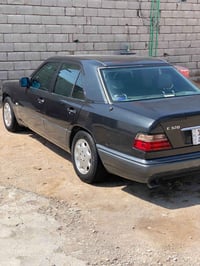 مارسدس بيبي شبح 1993 اصل بيبي 320E بسمي سيارة كير مكينه كفالة ثنين ونص...