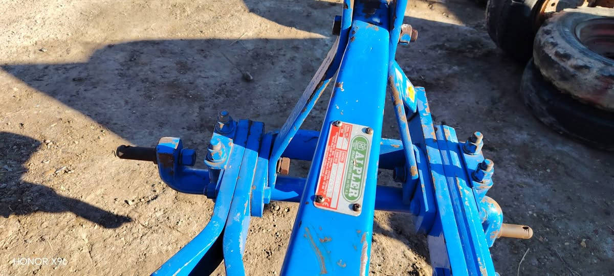 السلام عليكم فيدان حجم ١٢ ابلير موديل ٢٠٢٠ جديد العنوان بغداد اليوسفيه ***********  ***********
