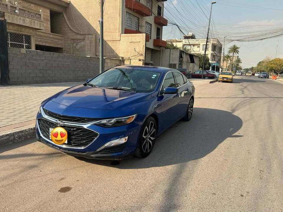 ماليبو RS موديل 2023
وارد امريكي السيارة ضررهة باب السايق فقط مبدل ومصبوغ طاك ايرباك برده فقط وراجع سستم شغال 

لون السياره ازرق بحري مميز 

محرك السياره 1.5 تيربو 

ممشى السياره 23 الف ميل 
 
مواصفات 
بصمة تشغيل عن بعد لايتات للد رادار امامي وجانبي كشن السايق كهرباء كاميرا خلقيه توقف ذاتي ويل 18 رياضي سبايدر بلادي ابل كاربلي اندرويد اوتو 

السياره بحالة جيدة جدا جديدة السياره 
بدون دواخل بدون لغود بدون شواصي سيارة جاهزة من كلشي تشغل وتطلع 

رقم السيارة اربيل باسمي 
مكان السياره بغداد شارع فلسطين

السعر واستفسار علرقم 
‏ ‭***********
