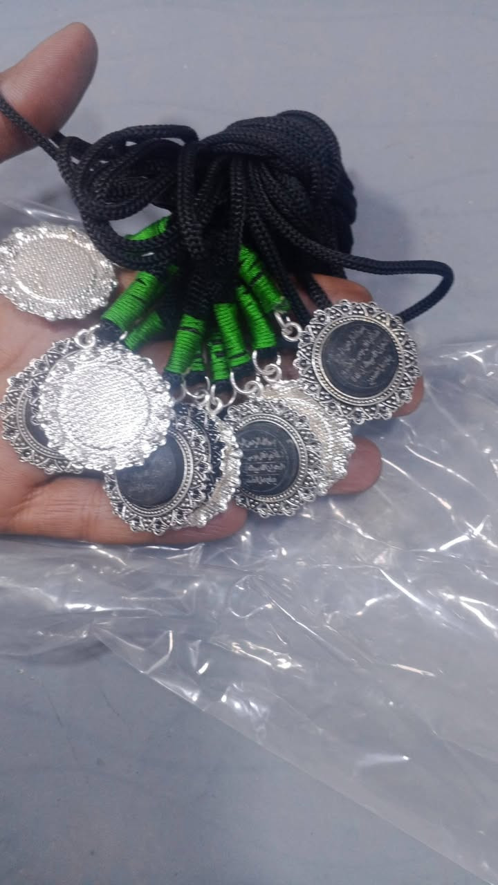 كلايد حجر عباس اباد جاذب المغناطيس مخطوط آيات أبطال السحر سعر الكلاد٥ ١٠٠٠ دينار جمله فقط لصحاب البيجات لناس على باب الله الفحص أمام المندوب يوجد توصيل لجميع المحافظات رقم الحجز الواتساب ***********

