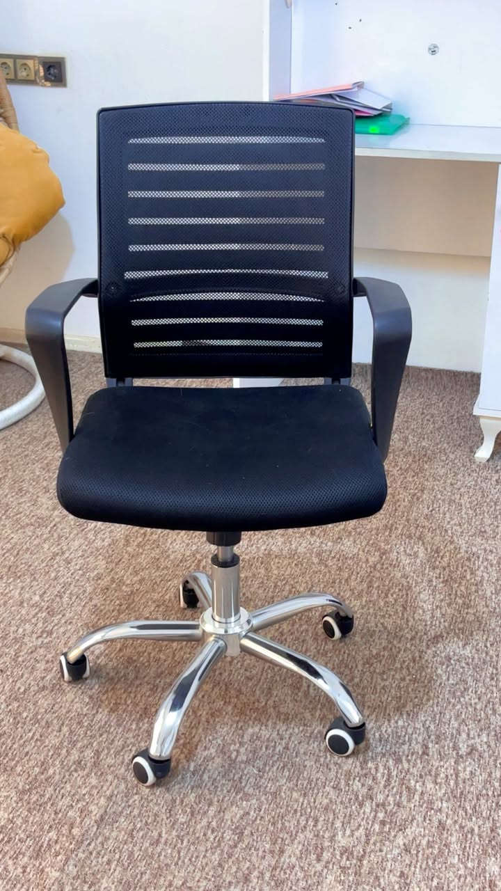 House items for sale.Prices are mentioned with pictures. All items are used. Please ms on facebook


**إذا كنت صاحب هذا الإعلان وتريد حذفه لأي سبب، رجاءا أرسل رسالة إلى الدعم الفني**