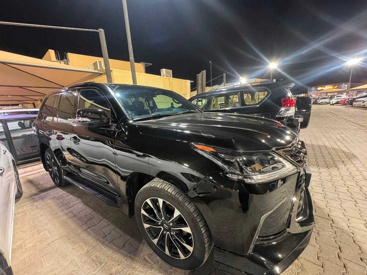 لكزس LX570-2021
كورلا بلاك ادشن فول مواصفات داخل احمر أبواب شفط كفاله عامه رقم بغداد دولي مشروع وطني تحويل وين ما يعجبك 
البيع نقد وأقساط 
للاستفسار معلومات كاملة اتصل وبيك خير وتدلل 
***********
***********
***********
