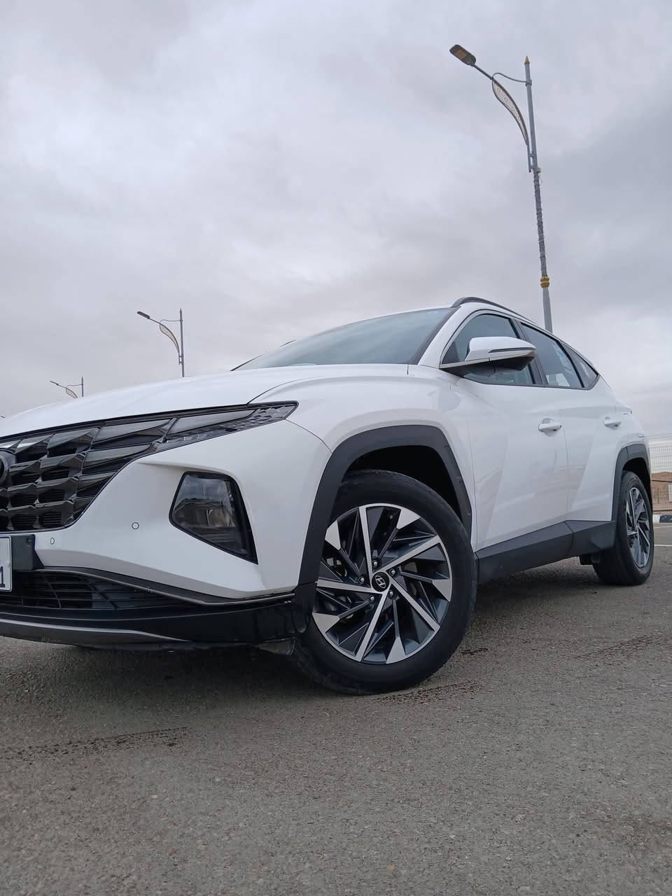 توسان 2024
خليجي 
ماشي ٥٢ الف 
رقم بغداد بسمي مكفوله كفاله عامه حتى الدعاميات 
سنوية وهزه وترقيم جديد 
سبير منازل 
فول عدا البانوراما
حساس امامي خلفي 
كامرا خلفية  
مري شفط 
كشنات كهرباء 
سايد بيريك بصمة 
اوتو هولد 
شاحن واير ليس 
بصمة تشغيل بعد 
ثلاث أنظمة قيادة ايكو نورمال سبورت 
بصمات عدد اثنين 
بعد بيها مواصفات ما ذاكرهم 
السيارة خير من الله موضحه بالصور 
السعر ٢٢٥  وبيها مجال شي قليل   
العنوان كربلاء حي المعلمين 
***********
