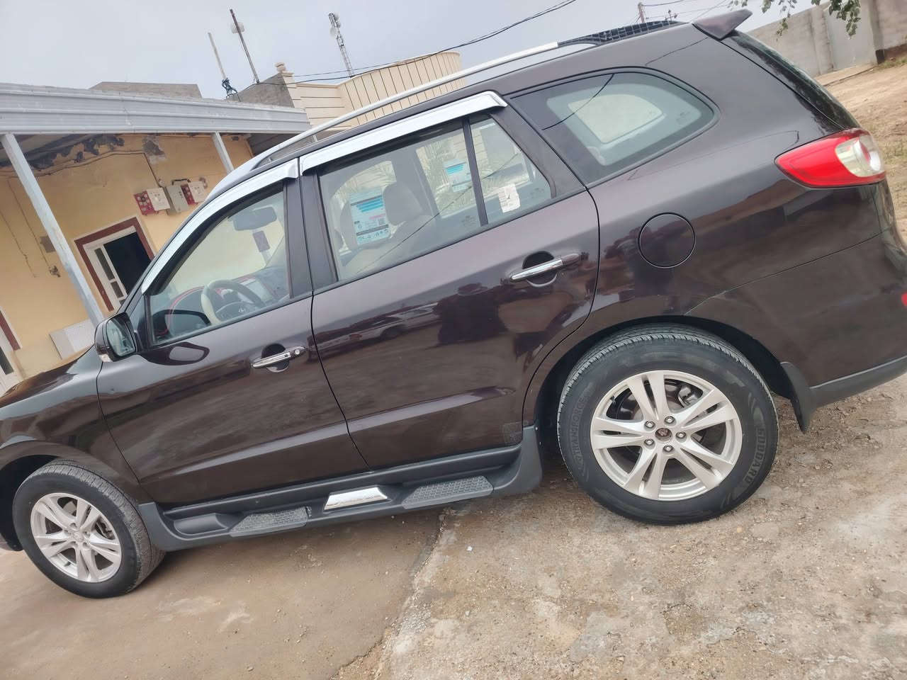 سلام عليكم سنتافي للبيع فقط موديل ٢٠١١ فول مواصفات بصمة فتحة ٧ راكب مكينة ٣٥٠٠ مكفولة كفالة عامة رقم بغداد بدون مراوس
للاستفسار ***********
العنوان ديالى بلدروز
السعر ١٥٨ وبيها مجال
