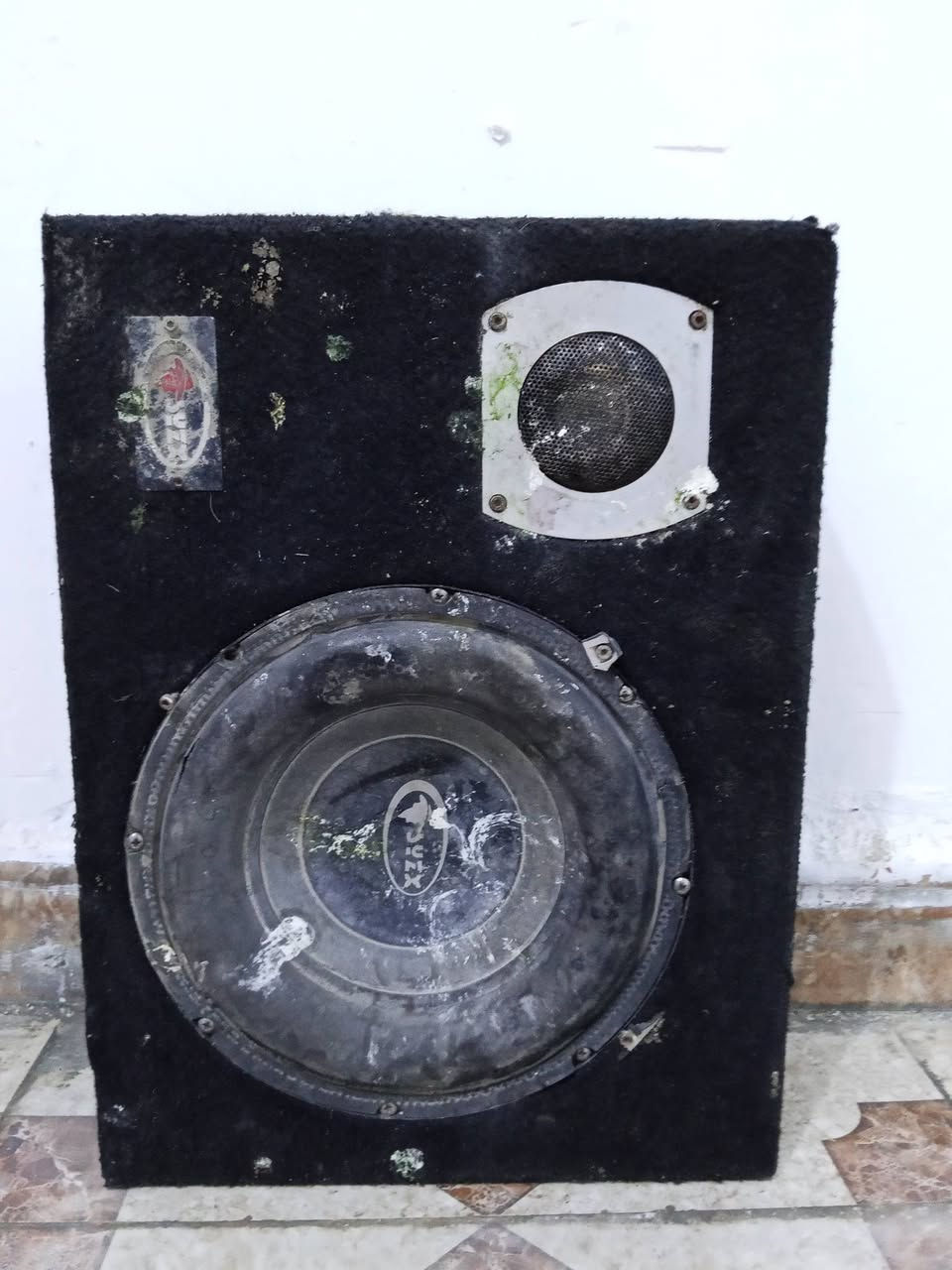 السلام عليكم غراض ستوته للبيع مكان ناصريه سديناويه اتصل ***********
