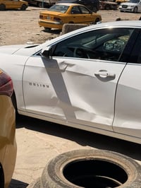 حبايب كلكم شفتو هاي الباب سيارة اخونا عضو بالگروب نشر هاي الباب ورايح ...