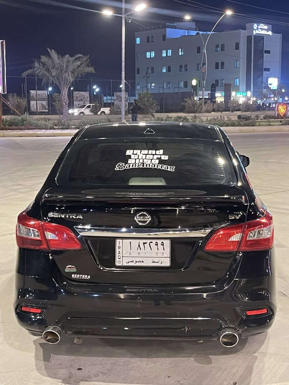 للبيع سنترا SV 2018 رقم واسط
فول مواصفات SV  ماشية 105 الف ميل 
بصمة تشغيل وابواب 
فتحة سقف 
شاشة وكامرة خلفية
تحكم ستيرن + مثبت سرعة 
3 وضعيات قيادة سبورت وايكو ونورمل 
تبريد شاشة مناخ منفصل 
مانع انزلاق 
بيها لايتات زنون عالي ناصي وكشافات  
بيها ويل رياضي تو سايز
غرفتها نضيفه كلش 
اسيارة مسويلها ادامة كاملة
تايرات زوج امامي جدد / باتري جديد / صدر امامي كامل جديد
محرك طابوكه جديده و كير مكفول 
حادثها 4 قطع سونار موجود بالصور

نقوصات السيارة 
تبريد ( نقص راديتر وغاز فقط ) التدفئة شغالة *
سنوية ساقطة صارلها شهرين 
مكاني كوت مركز المدينة ***********
السعر 109 وبيها مجال 
ملاحظة السيارة عليها غرامات 
بعد ما نخصم السعر النهائي اوكعهن من سعرها
