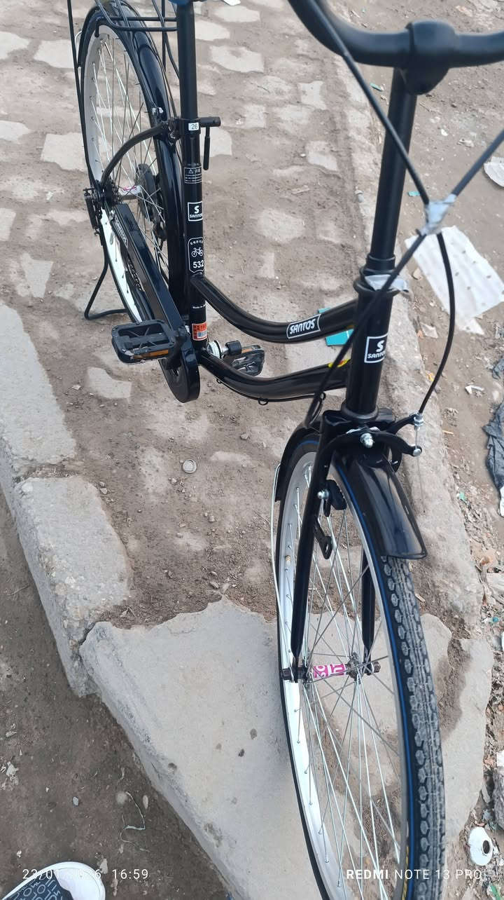 السلام عليكم باسكل البيع نضيف حجم 26مديل 2014 غراضه كلهه جدد ماعوزه  اي شي سعره 90بي  شراي بي خير ويدلل مكاني شطره حي معلمين رقم
***********بي واتساب فقط
