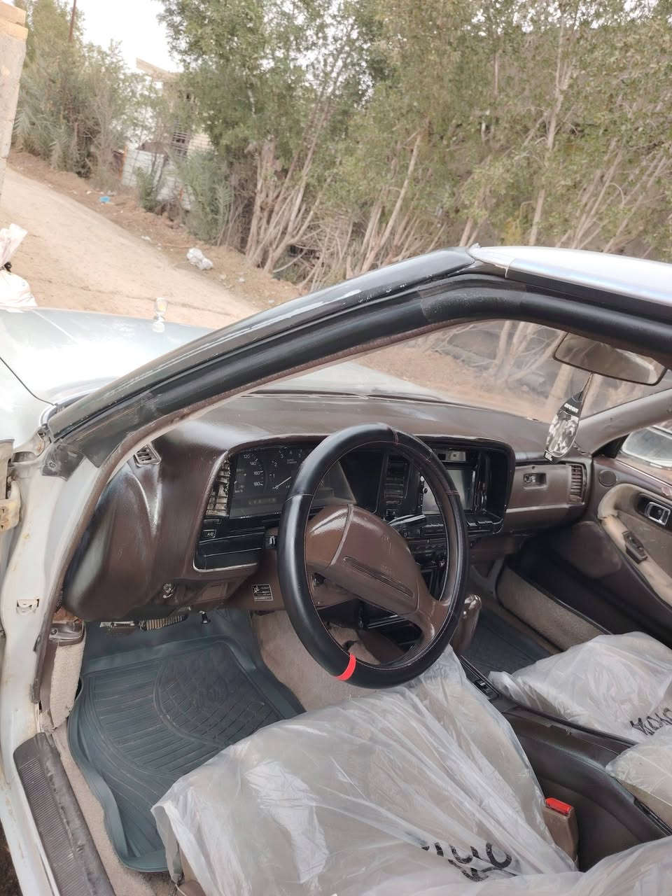 سلام عليكم هارتوب مديل 91 كير ومحرك بطه 2500 رقم نكليزي سنويه ٢٨ تحويل تبريد شغال كهربائيات سياره بيهه كص  *********** سعر 32 مكاني بغداد
