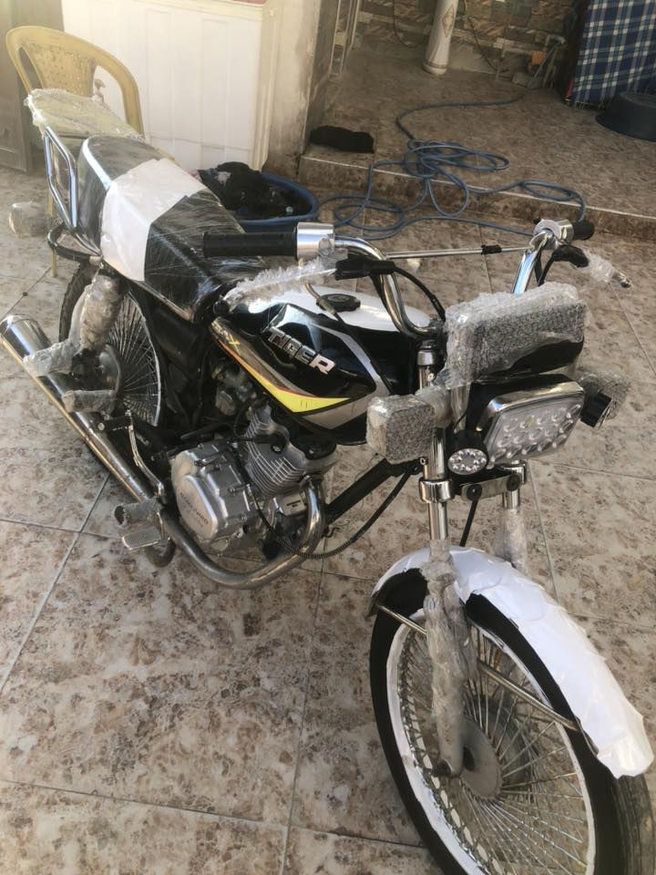 سلام عليكم دراجه للبيع نامي برو موديل 21محرك مامفتوح شرط شلعه معدل فول دبلات امامي خلفي كلها شغاله كل عيب مابي شرط فحص سعره مناسب 380 رقم موبايل 
***********
