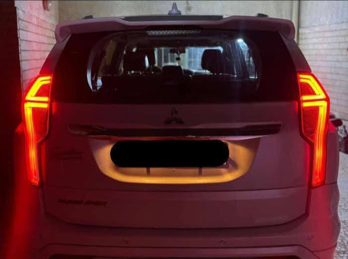 السلام عليكم 

مراوس بكورلا 2204

باجيرو سبورت 20 كت رياضي 

‎مواصفات السيارة💫
‎فتحه سقف 
‎حساس امامي +خلفي 
‎كير 8نمر 
‎هندبريك دگمه 
‎شفتات ستيرين 
‎تحكم قيادة 
‎بصمة تشغيل وبصمة ابواب 
‎ويل اسود + جلد قرميدي 
‎مري شفط 
‎وبعد بيه هواي مواصفات
ماشية 46 k  مكفوله ما عدا الچاملغ الخلفي بي بارد بدون صبغ ، مع ملاحضات بالدعاميات
السيارة كفالة گير محرك كهربائيات كلشي كلشي 
سياره كاملة من كلشي مابيها أي نقص  
السياره جديده بيها ملاحضات. بسيطه جدا ، تجي وتشوف بعينك 

، تريد تحويل تريد وكالة الي يناسبك 
السعر :240  وبي مجال 
مكان السيارة  بغداد 
***********
