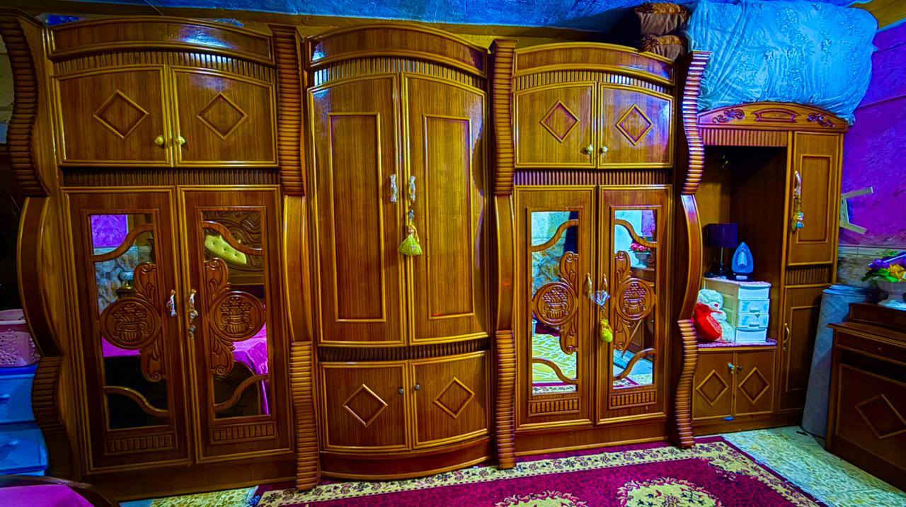 سلام عليكم غرفه للبيع ***********
