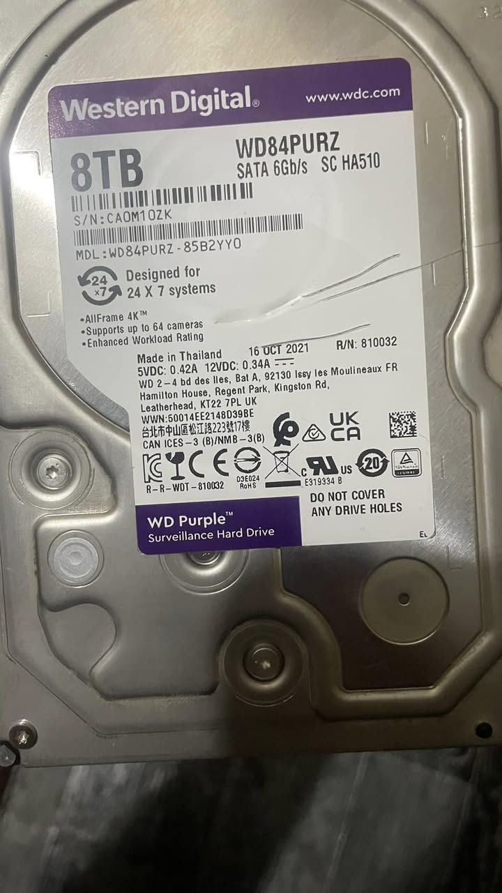 سلام عليكم متوفر هاردات بنفسجي اصليه  للبييع
مكان بغداد


**إذا كنت صاحب هذا الإعلان وتريد حذفه لأي سبب، رجاءا أرسل رسالة إلى الدعم الفني**