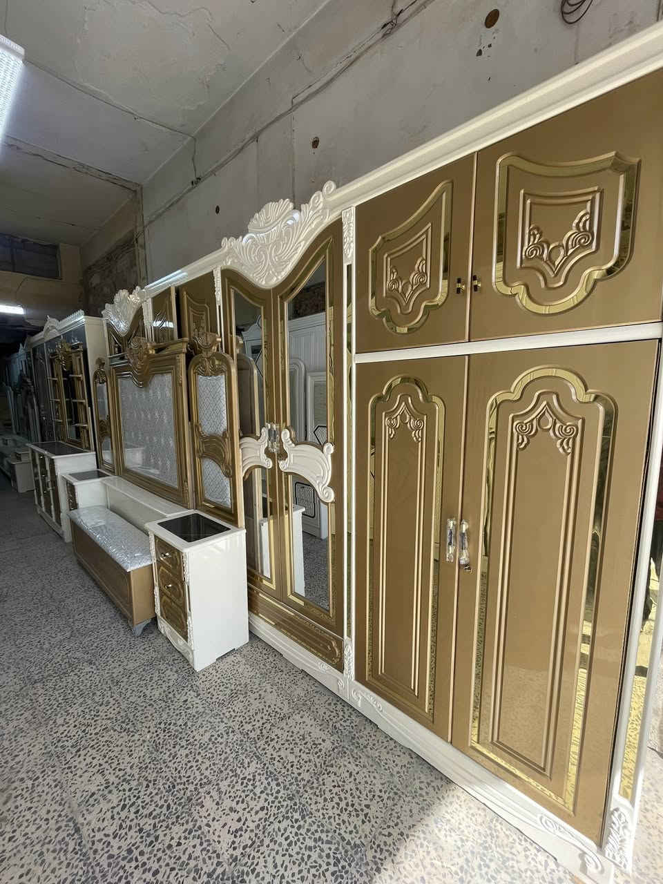 صلو عله محمد وال محمد وصل غرفه شغل عراقي تصميم تركي شغل درجه أوله وسعار مناسبه معرض @السجاد سوك بعقوبه مقابيل الحسينية ***********
