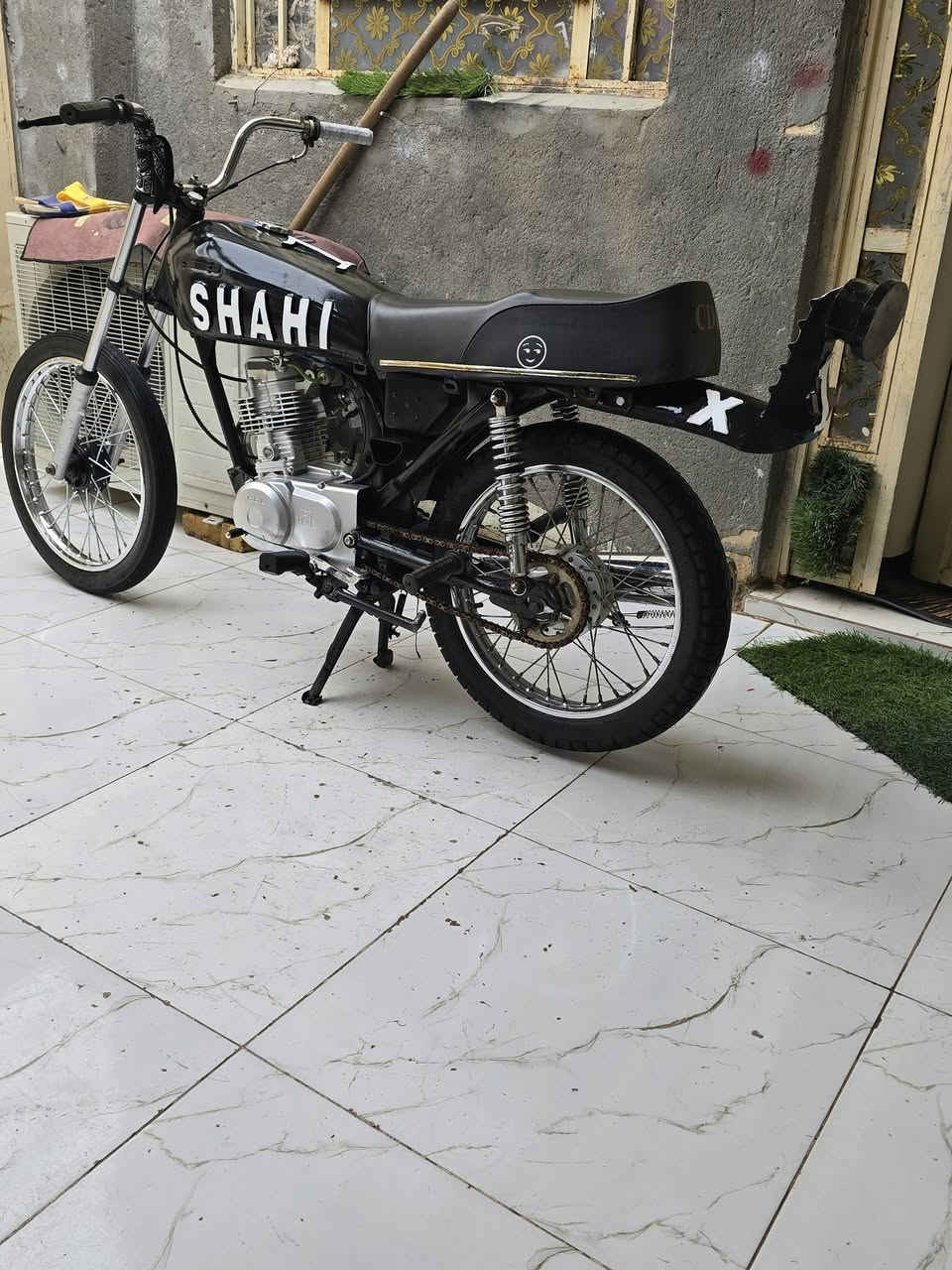 سلام عليكم دراجه البيع اورق اصولي 17او تعمير 25مكاني شطره السعر 700رقمي ***********
