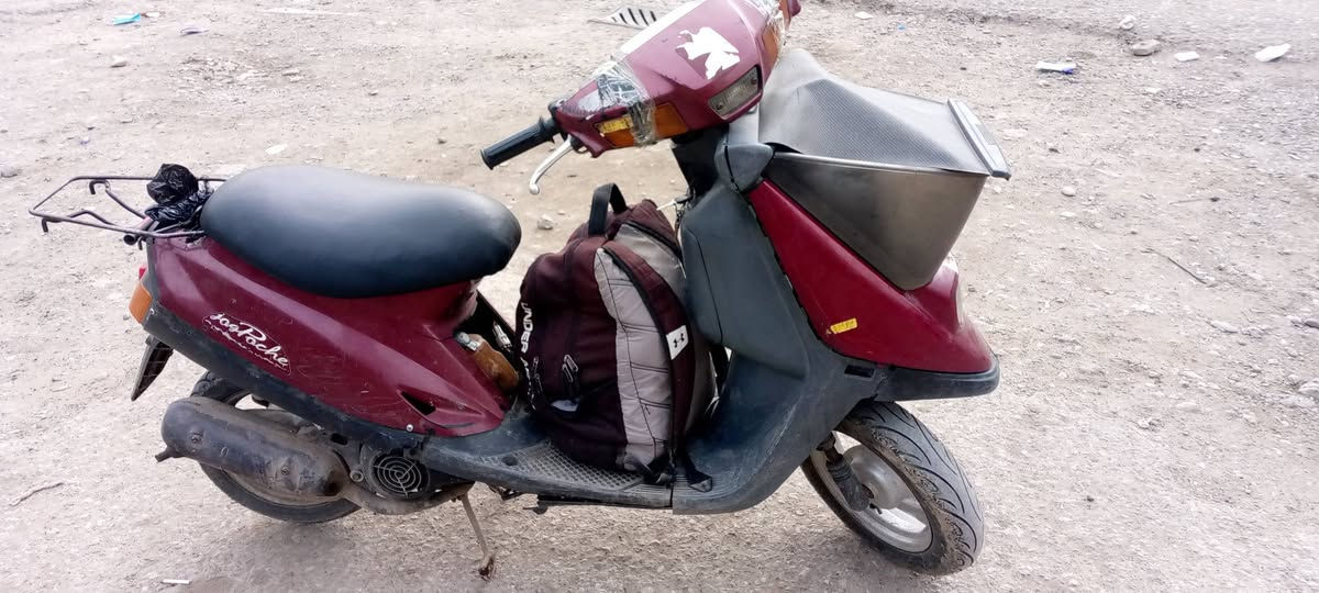 السَلٱمٌ عـَلـْيگمّ-ۈرحـْمّـٌة ٱللـّہ ﯙبُرگـّاتہ.  ماطور. بزون. للبيع الشاصي شرط. مامفتوح الماطور. السعر 200وبي مجال


**إذا كنت صاحب هذا الإعلان وتريد حذفه لأي سبب، رجاءا أرسل رسالة إلى الدعم الفني**