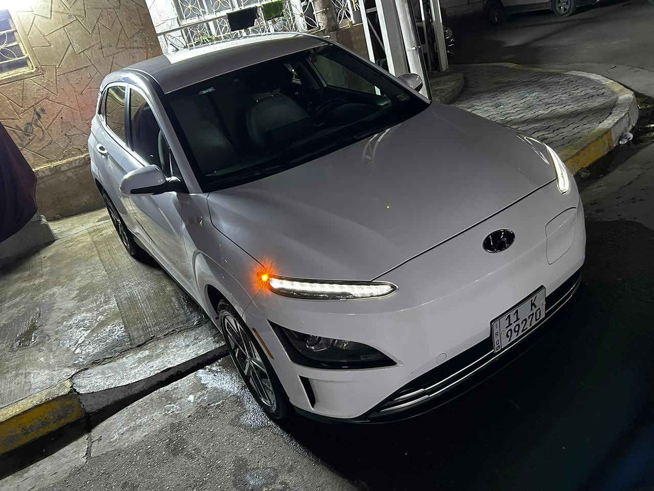 السلام عليكم للبيع هيونداي كونا كهربائيه بلكامل
موديل : 2023

مرقم بغداد دخول جديد

اللون : ابيض

المشي : 44000 ميل   

- تقطع مسافه 400 كيلو متر في الشحنة الواحده

 الحادث

دعاميه خلفيه فقط صور الحادث مرفقه

السعر$150

للاستفسار :

***********

العنوان بغداد حي القاهره
