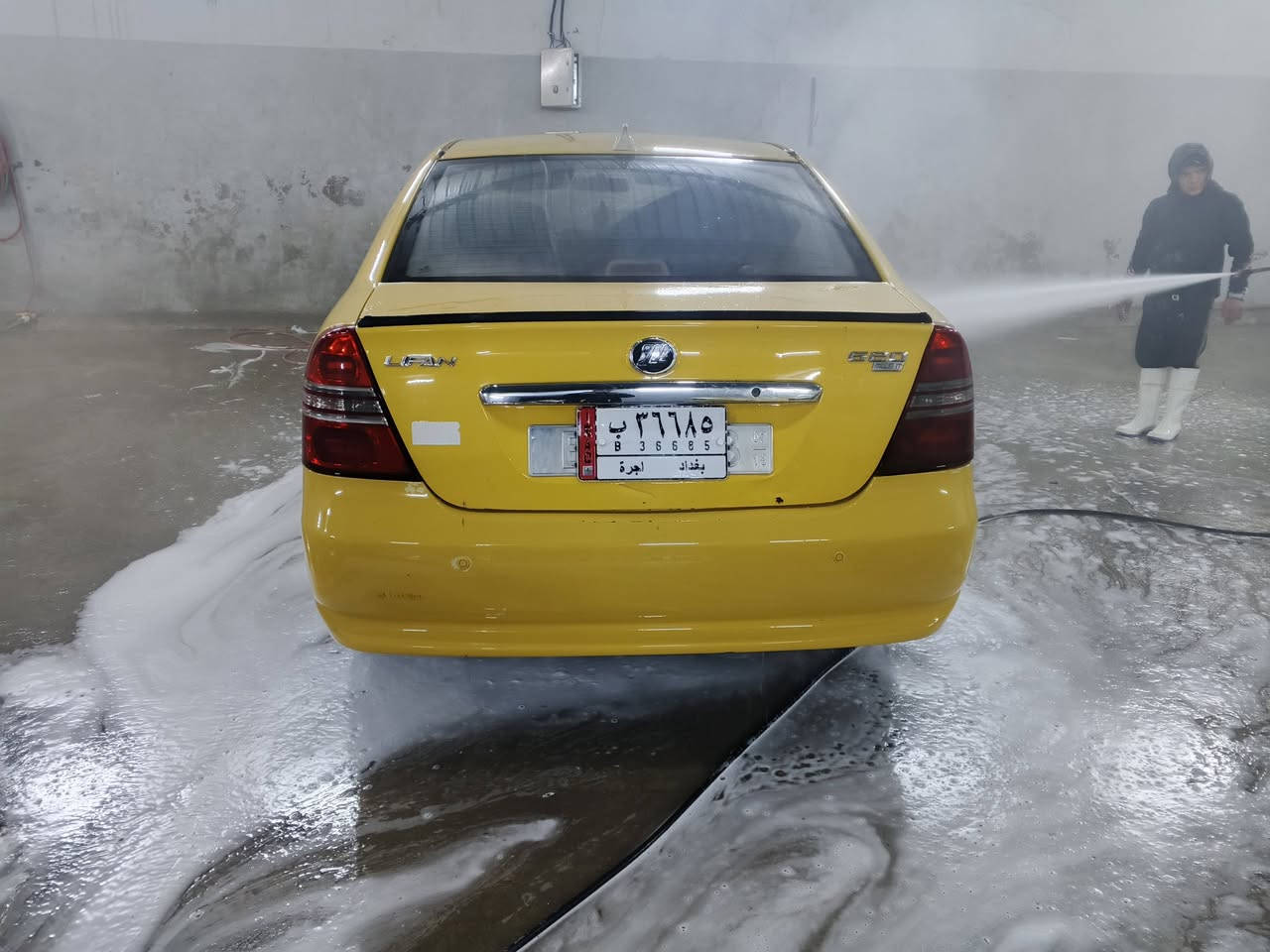 السلام عليكم ليفان للبيع 620 مكفوله من الصبغ والضربه محرك شرط تبريد تدفئة شغال هيئة وغرامات صفر شرط التحويل سنويه ماساقطه سياره جديده مامتعوبه بعدها على وضع الشركه السعر 48للاستفسار ***********وبي واتساب
