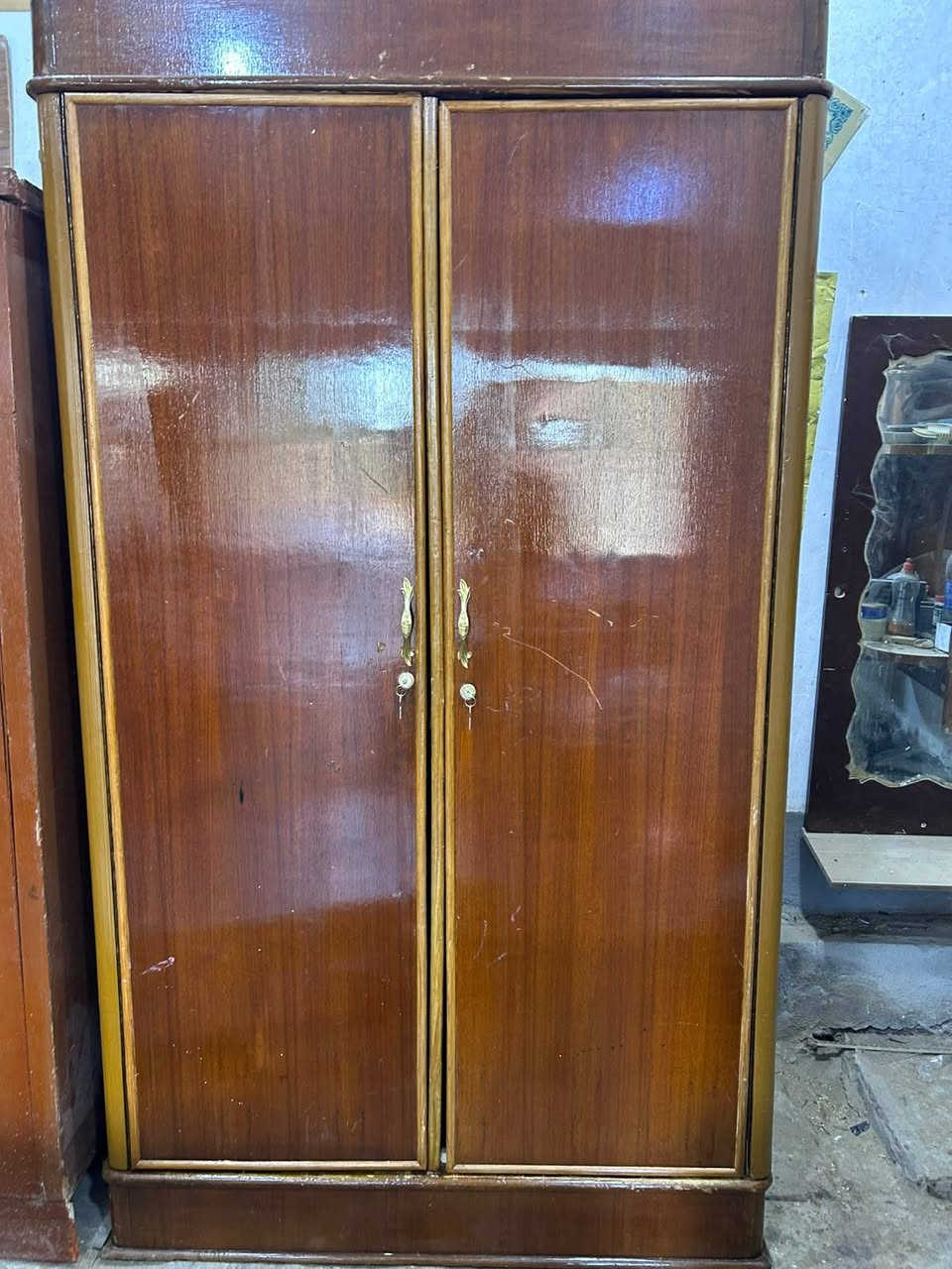 كنتور 3بوب حطاطة السعر 160الف
كنتورين بابين حطاطة عدد 2سعر الواحد 140الف
كنتور بابين حطاطة السعر 110الف
ميز مراية حطاطة السعر 60الف 
بوفية متر و85 سنتم حطاطة السعر 90الف
جرابي نفر عدد 2سعر الواحد 50الف
العنوان التاميم القادسية الاولى شارع المشاتل 
للأستفسار***********
