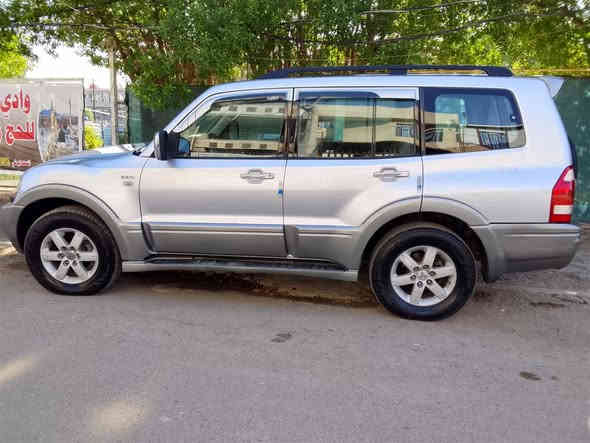 سلام عليكم للبيع باجيرو مديل 2006 سياره كفاله من صبغ مكينة كير صدر تخم تاير كله جديد  تبريد ثلج سياره حلوه جاهزة مكينة 3800 رقم بغداد تحويل مباشر مكان بغداد حي الحسين مقابيل لبانزين خانه مال حي العامل سعر 95 وبيه مجال للطيبين رقمي ‏‪***********‬‏
