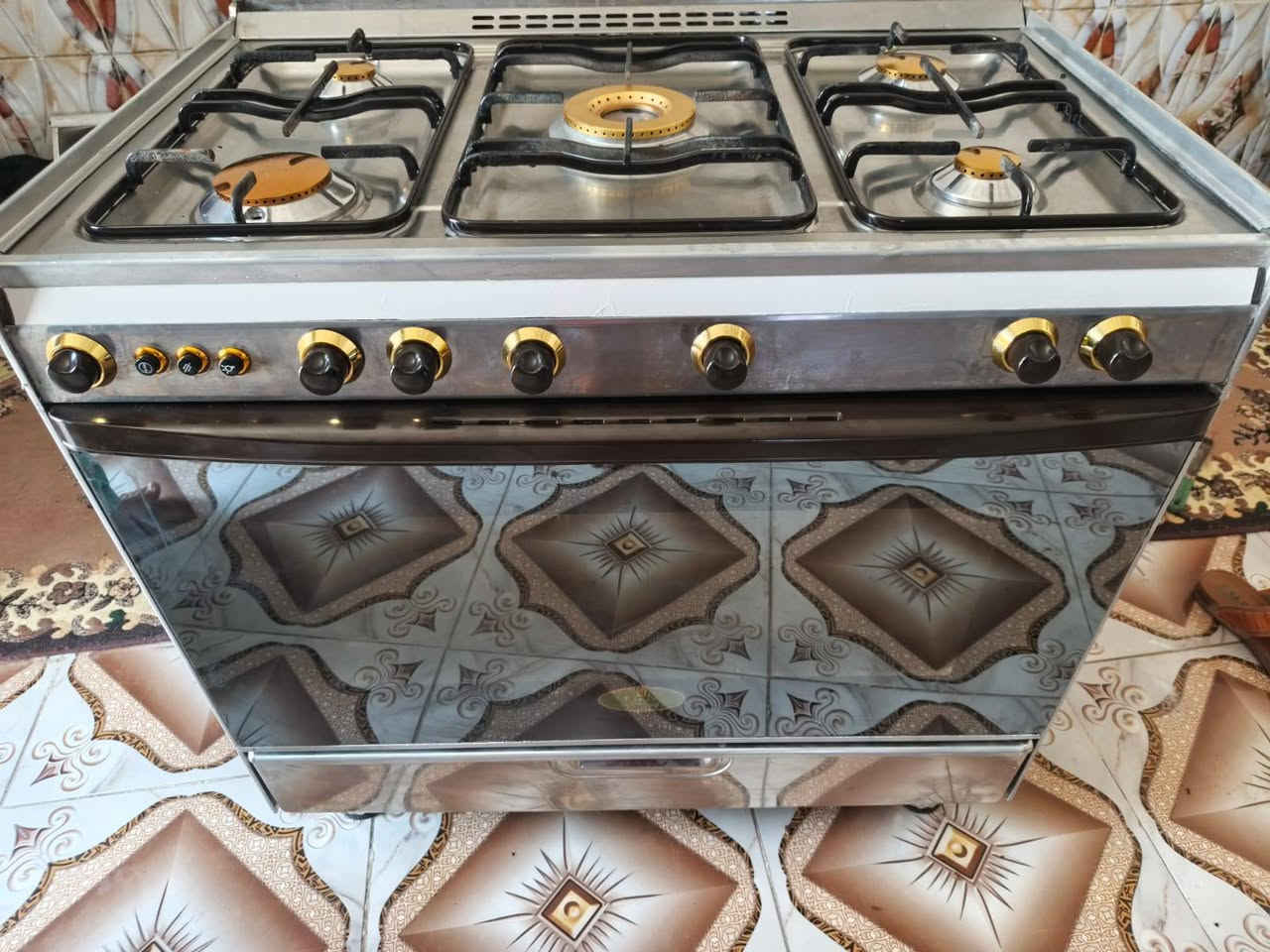 طباخ كريازي المصري خمس مشاعل المكان ناصريه شغال كامل اليريده يجي خاص


**إذا كنت صاحب هذا الإعلان وتريد حذفه لأي سبب، رجاءا أرسل رسالة إلى الدعم الفني**