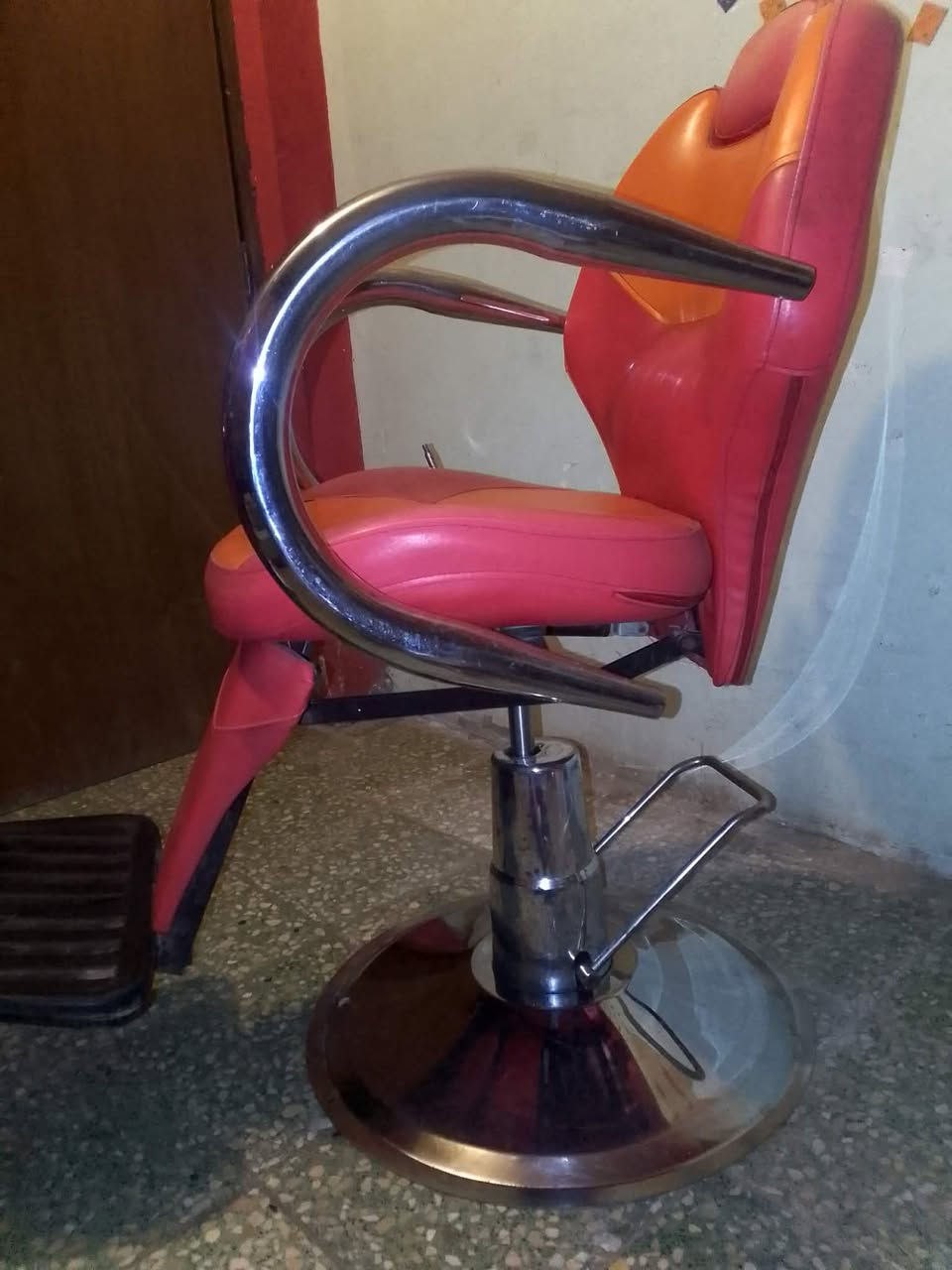 السلام عليكم سعار كراسي 110 الف 
بغداد الشعله قرب مجمع النور الطبي


**إذا كنت صاحب هذا الإعلان وتريد حذفه لأي سبب، رجاءا أرسل رسالة إلى الدعم الفني**