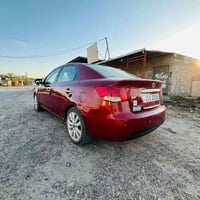 كيا سيراتو 2012  فول مواصفات عدا البصما  بدون صبغ بيهه بارد الباب الخل...
