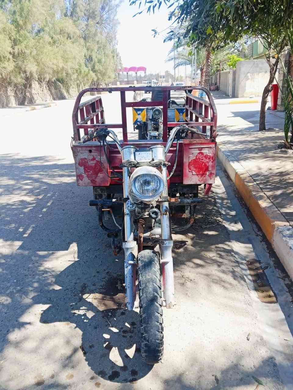 سلام عليكم ستوتة للبيع موديل 16 محرك 21 اوراق ضايعة ستوتة خير من الله كبل للشارع السعر 650وبيهة مجال قليل المكان ديالى بعقوبة بهرز ***********
