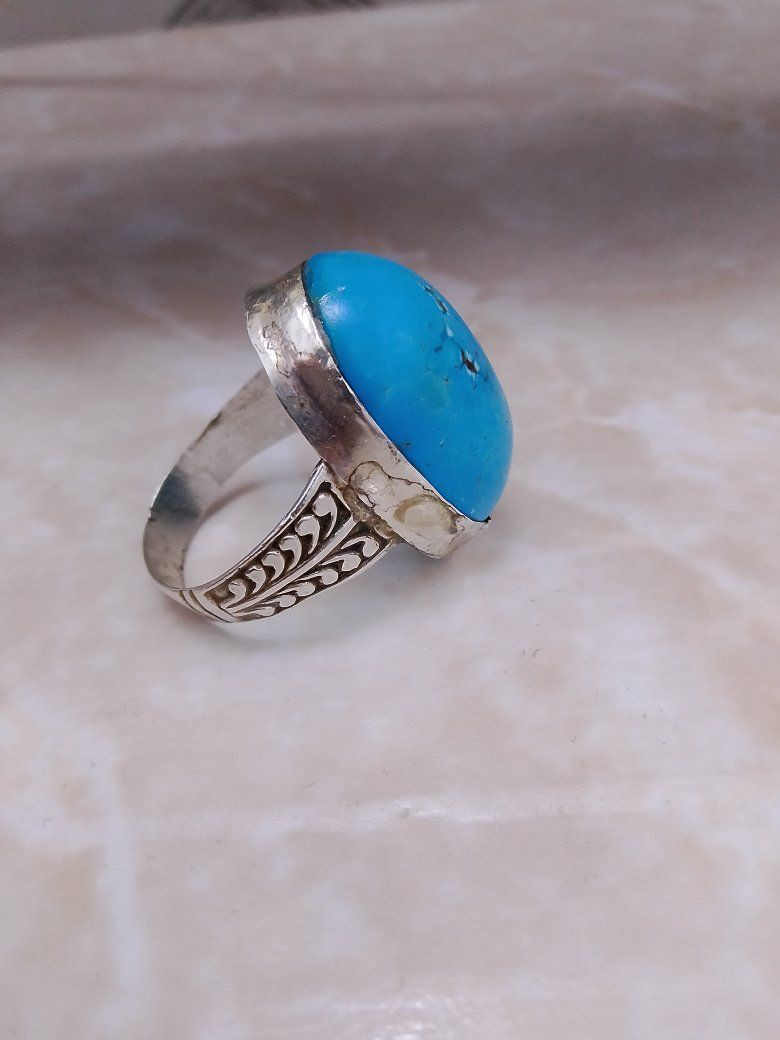 متاح 3 محابس للبيع فضه عراقيه قديمه كلمن وسعره المكان العماره /ابورمانه شارع السايدين يم البانزين خانه ***********
