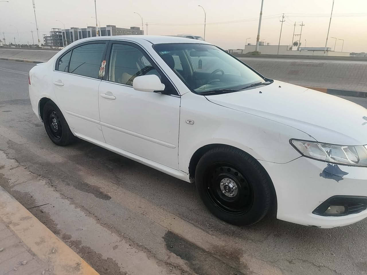 اوبتما. مديل. 2009

السياره. بيها باب السايق مبدل فقط. نفس اللون

جاهزه من كلشي. 

مكينه. شرط 

كير. حداديه. تخم تايرات. السياره بسمي  السنويه ل 28

مكان السياره    السماوه. مركز المدينة 

السعر.   110. وبيها مجال بسيط 

أستفسار اتصل على الرقم.    ***********
