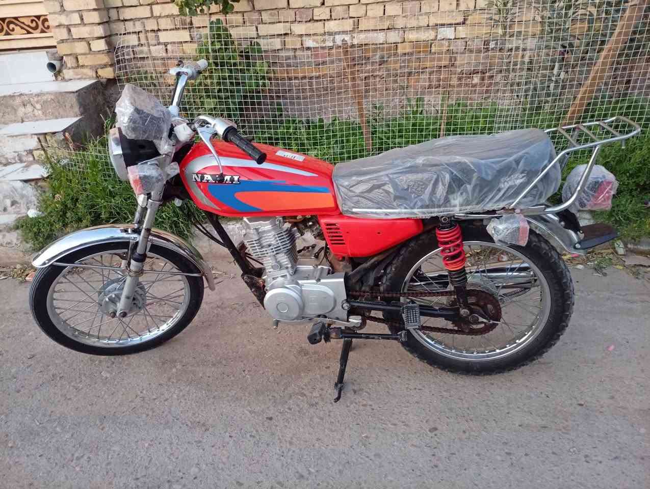 سلام عليكم دراجه للبع اوراق موديل 16نامه بسمي ودراجه مفتوح سعر 950وبيه مجال ***********
