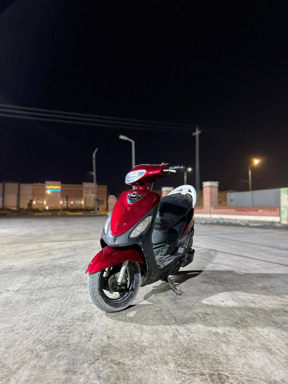 سلام عليكم
اخوان دراجه ماكس قجمه للبيع 

كلشي بيه جديد  مابيه اي نقص كفرات جديد وكفرات الاصليه موجوده دراجه ما مفتوحه الكهربائيات كله شغاله 

وكزوزه رياضي بوشه 49  دراجه نضيف  المكان ابو الخصيب شارع حمدان 

السعر600 قفل الاتصال***********
