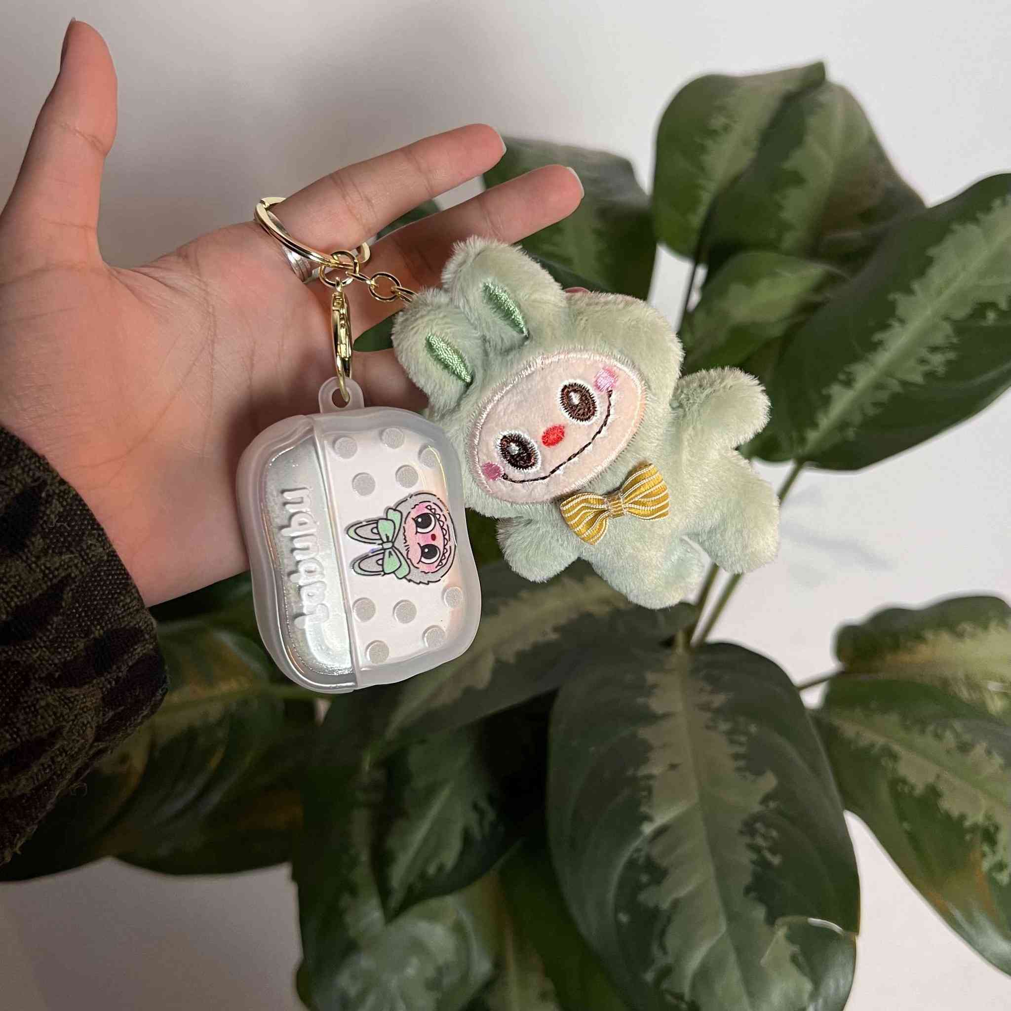 عرض خاص 💥

توصيل مجاني لجميع المحافضات 💥

🎧🐰 سماعات Labubu GT-21 مع دمية Plush لطيفة!

تشغيل تلقائي عند فتح العلبة 🎶
ميدالية قابلة للتعليق بالمفاتيح أو الشنطة 👜
تصميم كرتوني جميل يناسب الجميع 💖
سهلة الحمل وعملية للاستخدام اليومي 🔋 الصويرة, واسط


**إذا كنت صاحب هذا الإعلان وتريد حذفه لأي سبب، رجاءا أرسل رسالة إلى الدعم الفني**