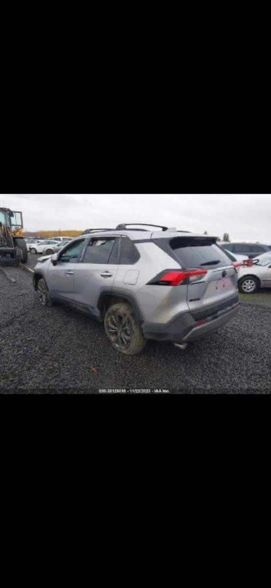 للبيع او المراوس حسب القناعة راف فور ٢٣ #ليمتد ماشية ١١ الف مرقمة بغداد بيها قطعة وحدة تبديل
***********
