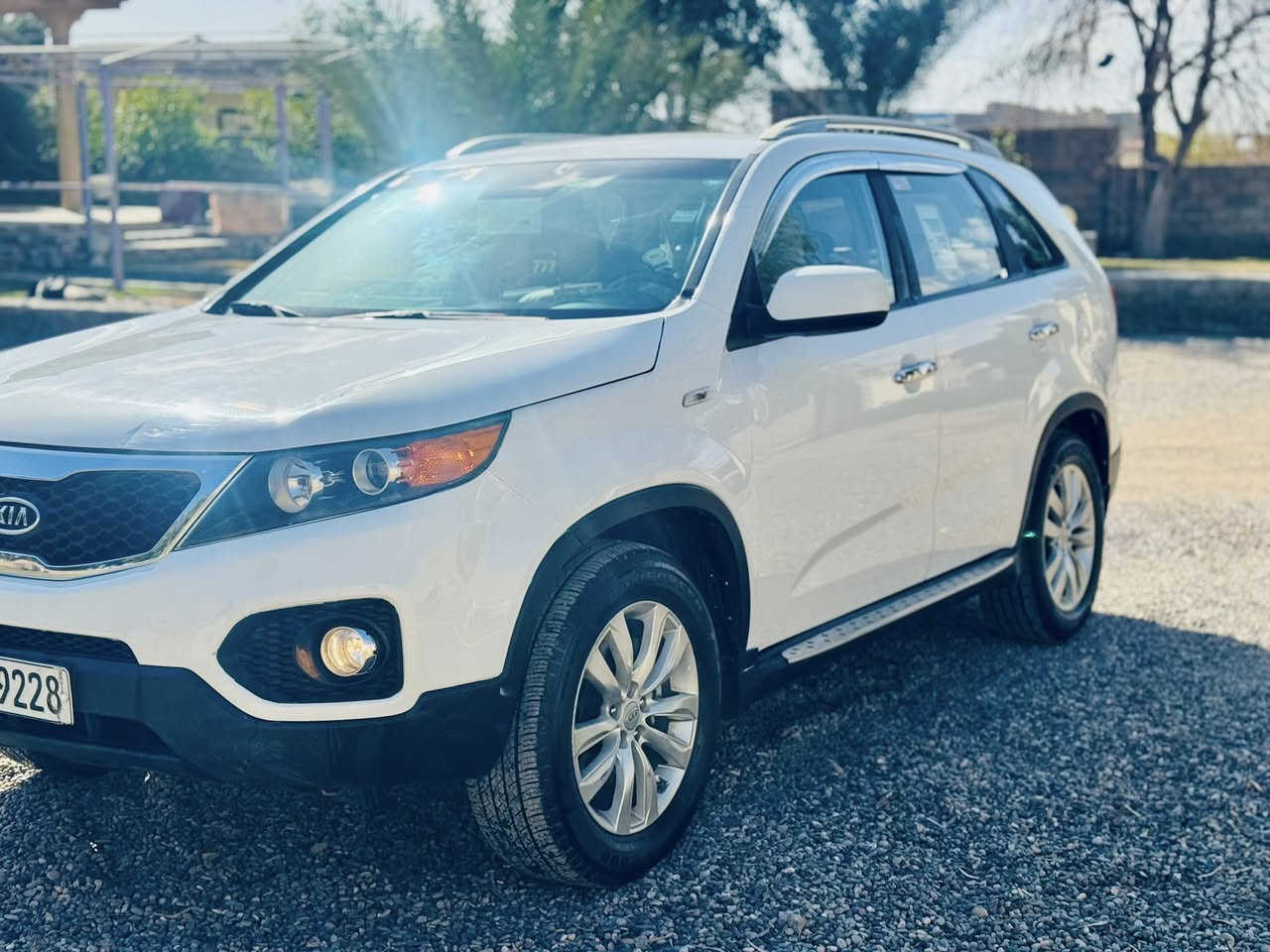 السلام عليكم
سورنتو موديل 2012 خليجي 7 راكب رقم اربيل دولي بيها جاملغ امامي تبديل 
محرك 4 2400 دوش شرط ما مفتوح 
ماشية 160 السيارة وضع شركة كير محرك صدر تواير كله بشرط
السعر 143 وبيها مجال 
للاستفسار اتصل 
***********
***********
