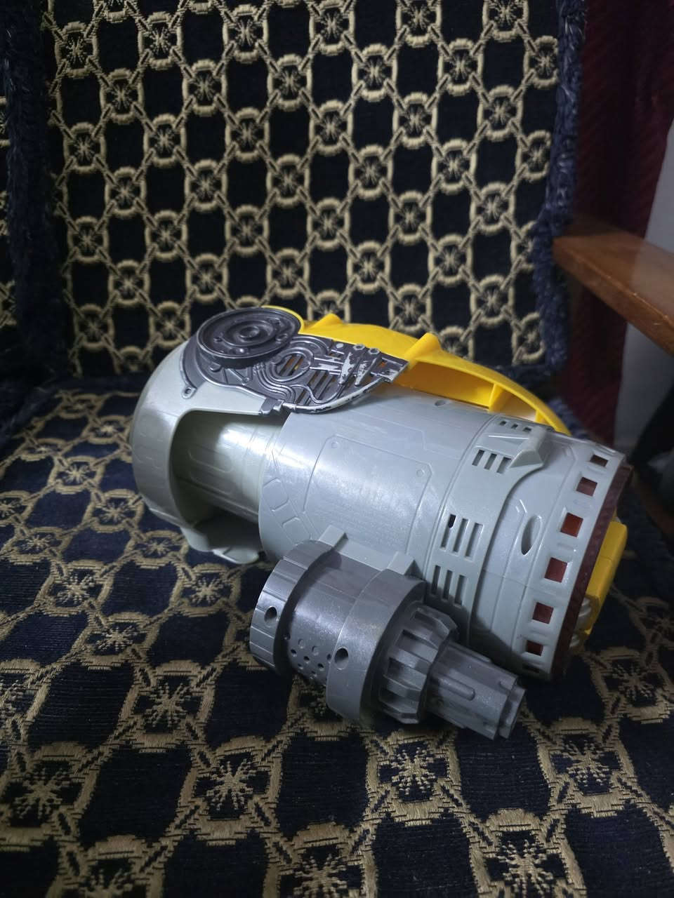 للبيع خوذه + ذراع مال بامبل بي ثنيهن شغالات بس يحتاج تبدللهن باتريات السعر 100 الف و بي مجال


**إذا كنت صاحب هذا الإعلان وتريد حذفه لأي سبب، رجاءا أرسل رسالة إلى الدعم الفني**